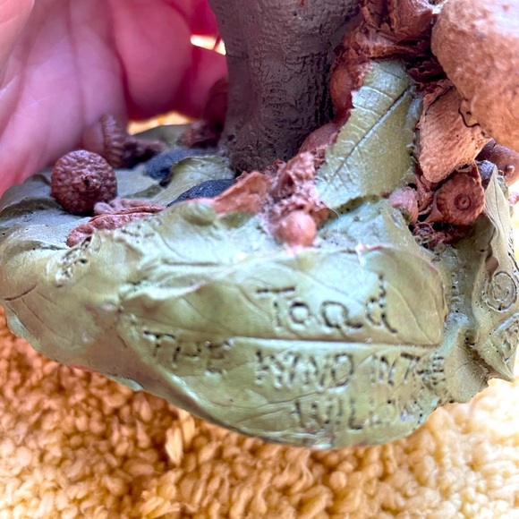 Tom Clark Toad,”The Wind In The Willows” 1983 Vintage, Retired, Signed, used. - Picture 7 of 9